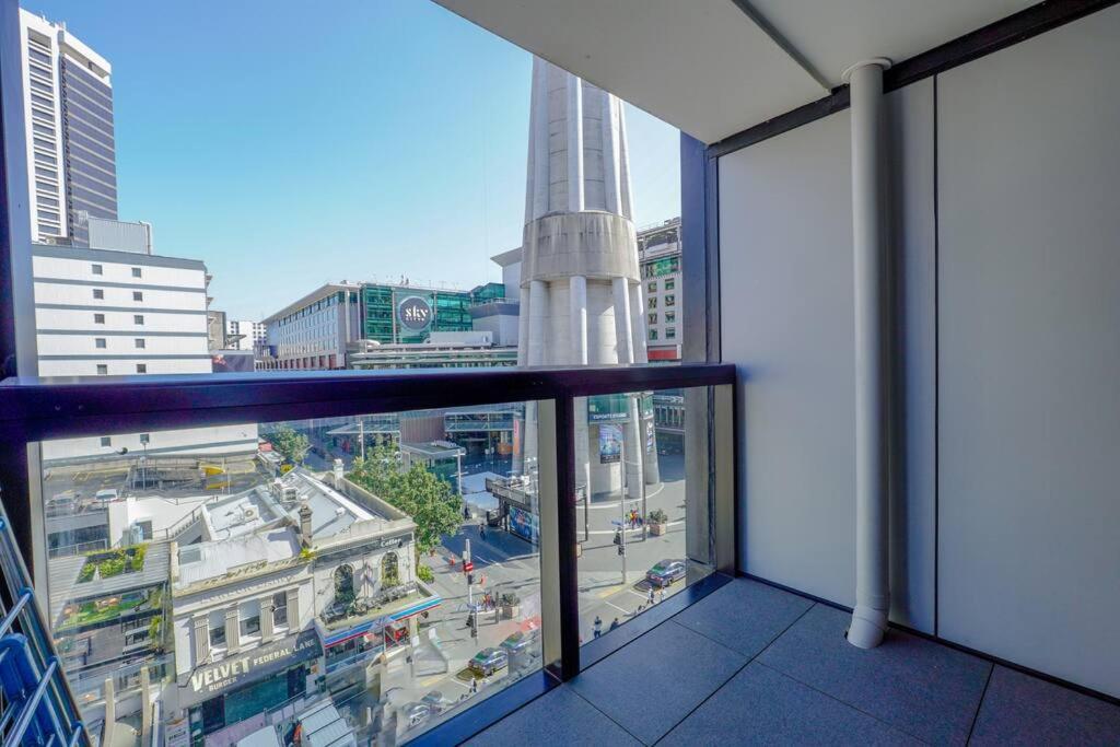 2-Bs Suite Adjacent To Sky Tower Auckland Exterior photo