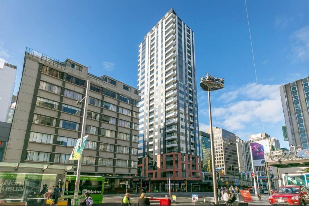 2-Bs Suite Adjacent To Sky Tower Auckland Exterior photo